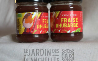 Pot de confiture fraise-rhubarbe bio du jardin des Planchelles